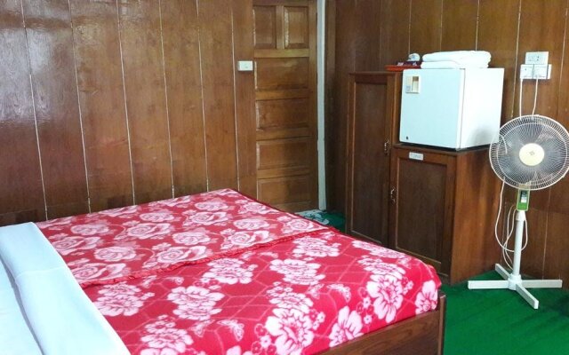 Primrose Hotel