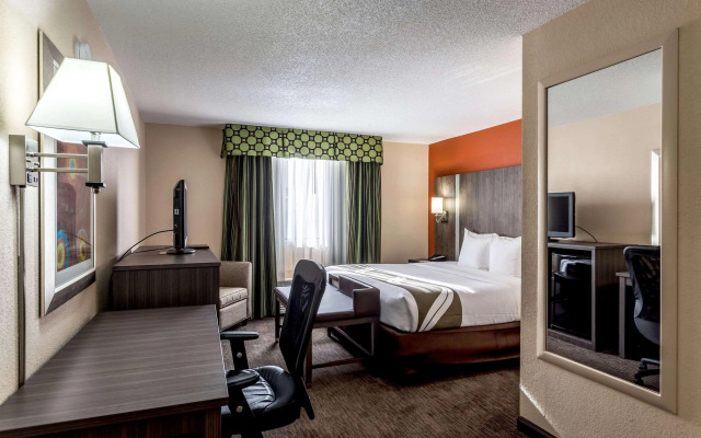 Comfort Inn & Suites Nashville Downtown – Stadium