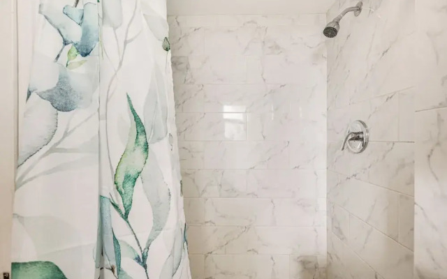 Hollywood Hideaway: Close to Dtwn & Beaches