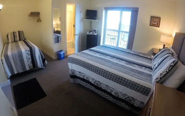 Waterview On The Bay