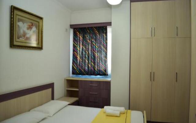 Sejdi Apartments