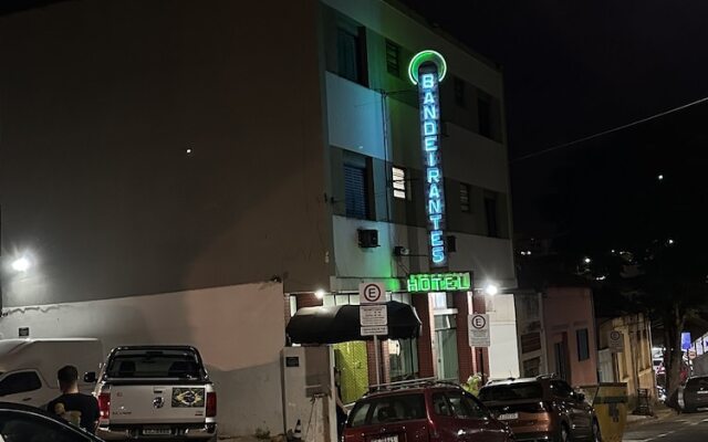 Hotel Bandeirantes