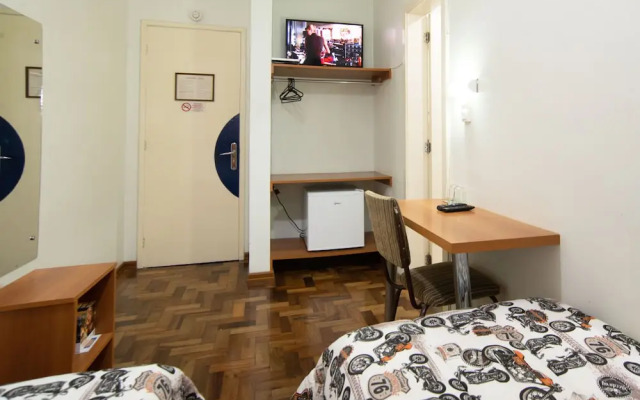 Bandeira Hotel