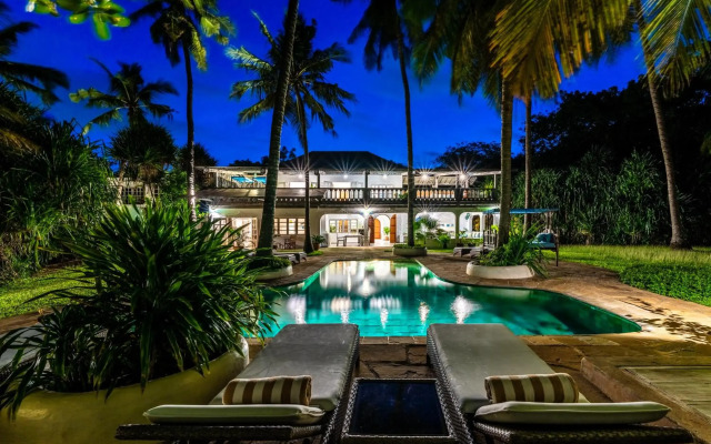 Nomad Beach Resort