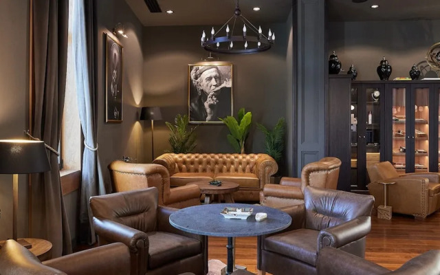 Bor Hotel by Karisma