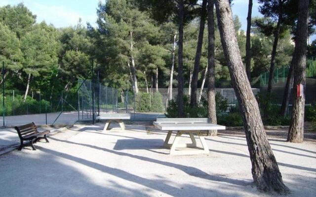 Appartement Six-Fours-les-Plages, 2 pièces, 4 personnes - FR-1-316-53