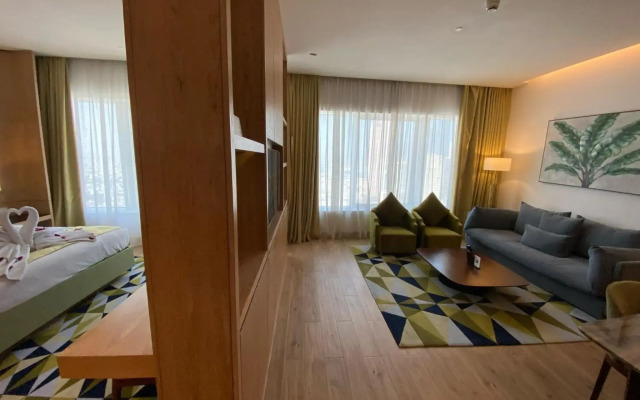 The Bentley Luxury Hotel and Suites