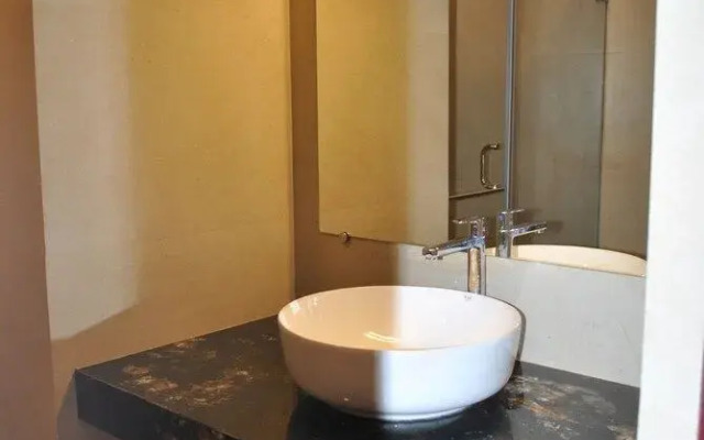 Newton Neelakanta Boutique – Kovalam