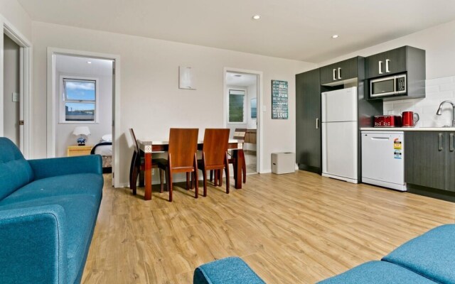 Takapuna Guest House