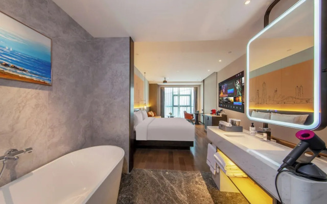 UrCove by HYATT Shenzhen Luohu