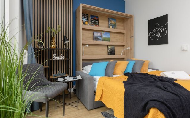 Kasprzaka Studio Remote Work by Renters