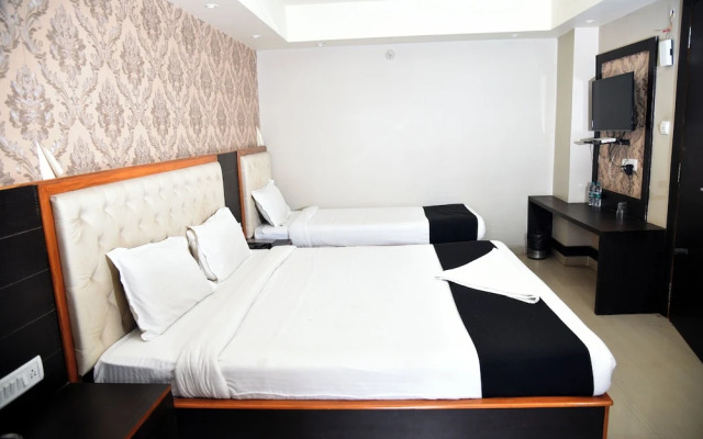 Svr Hotel & Banquet Patna