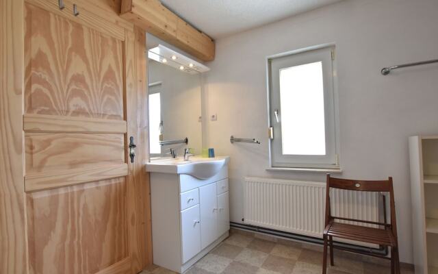Spacious Apartment in Rakow near Sea