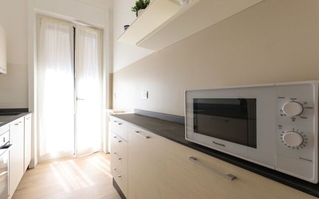 Suitelowcost Sforza
