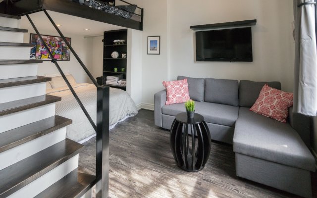 Applewood Suites - Modern Paradise Loft