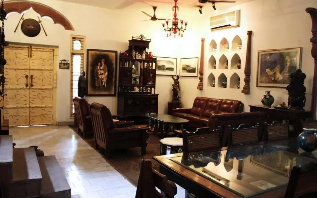 OYO 1427 Hotel Malhar Haveli
