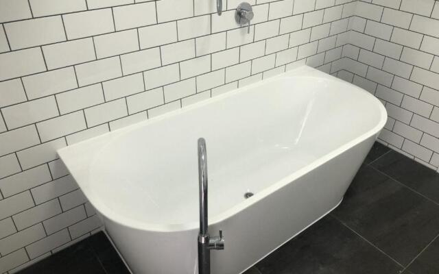 Hume Street 22, Golden Beach