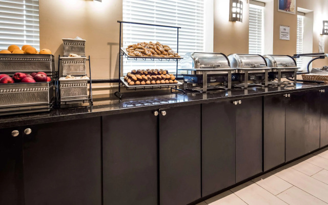 Best Western Premier Rockville Hotel & Suites