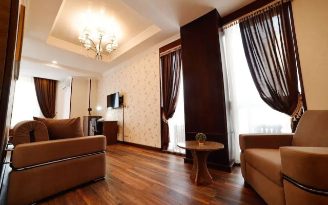 Bishkek Centrum Hotel