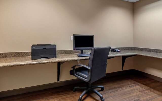 Comfort Inn & Suites Russellville I-40