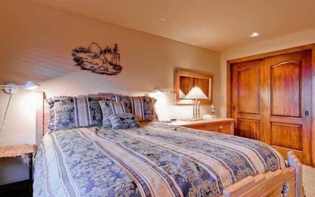 River Run Collection by Alpine Lodging