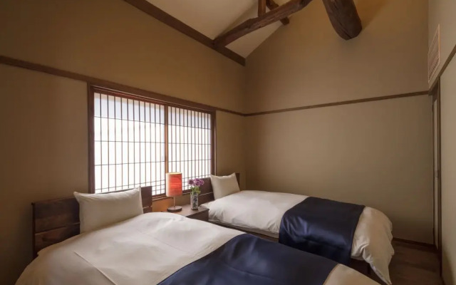 Hikoso-machi Gin no Ma