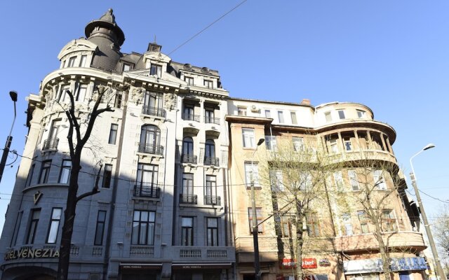 Metropole Apartments Kogalniceanu