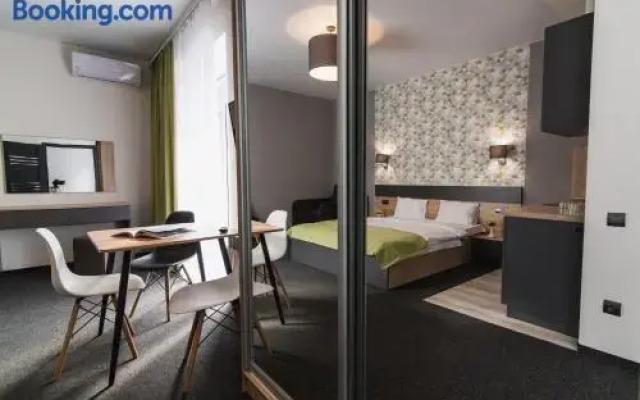 Arena Apart Hotel