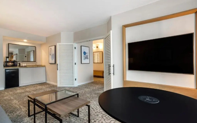 Sheraton Suites Wilmington Downtown