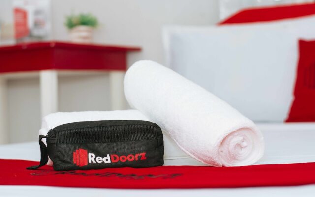 Reddoorz Near Oslob Whale Shark Watching Area
