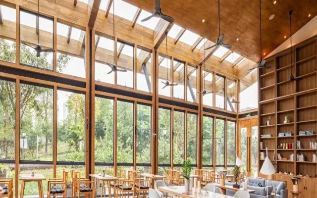 DADA Hobbyhorse Hotel (Chongqing University Town Metro Station)