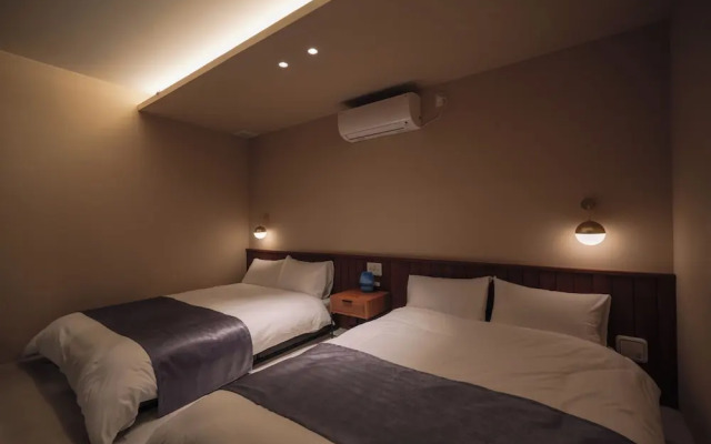 Reflexion Villas GLANZ