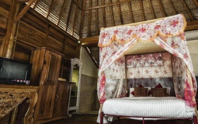 New Marjoly Beach Resort