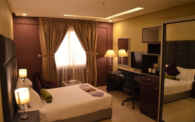 Noah Hotel