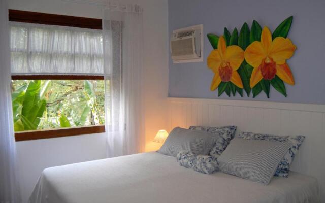 Pousada Chez Louise et Louis Pé na Areia