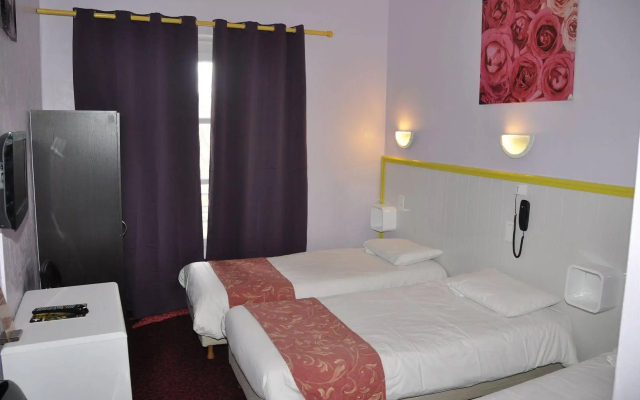 Sarl Hotel Cesar