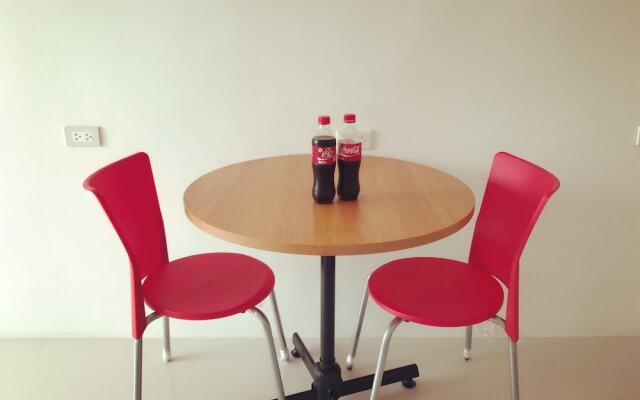 Siam Park Service Apartment