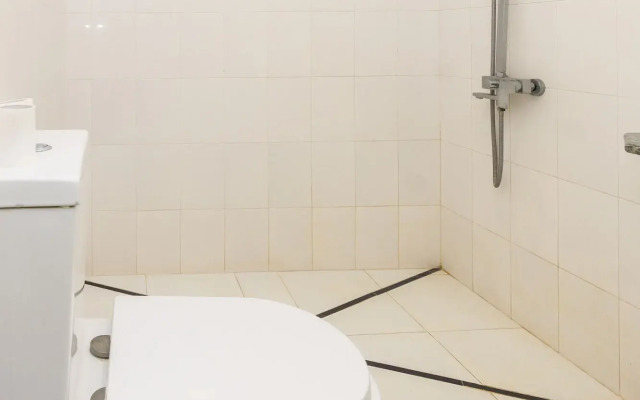 Eighth Wonder Resort