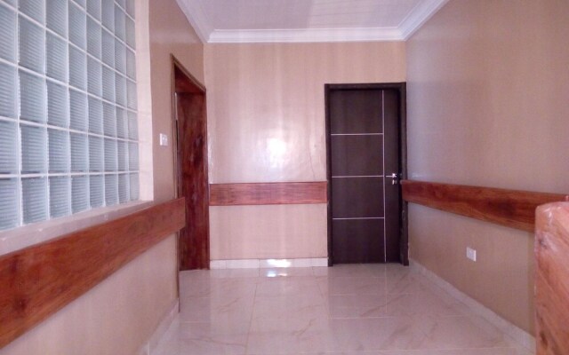 Royal Resorts Ibadan