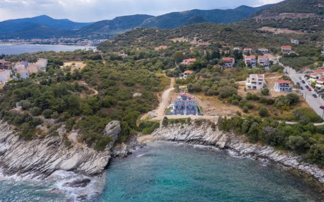 MG Villas & Suites