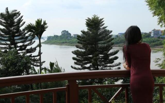 Madam Lan Anh Duong River View - H2H