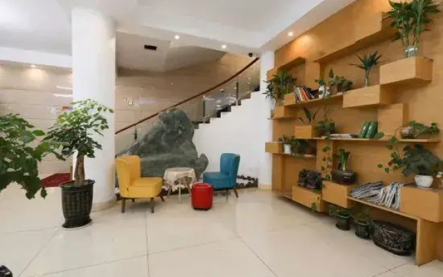 Li Rui Hotel (Cixi City Center Store)