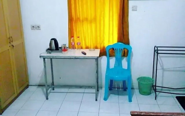 Hotel Raya by OYO Rooms