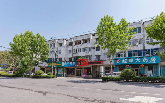 Thank Inn Plus Hotel Henan Kaifeng Tongxu county Renmin Road