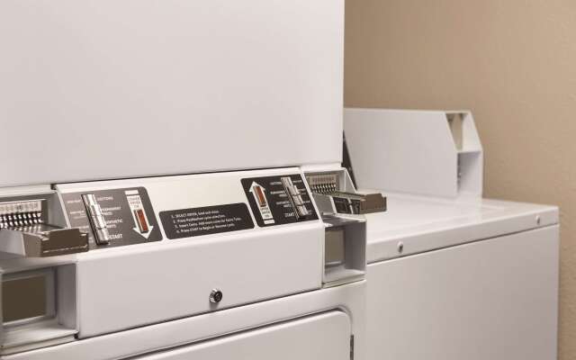 Country Inn & Suites by Radisson, Dunn, NC