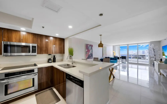 Sun Style Space 3BR Grand