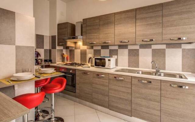 Retro2 Vaticano-max 4 pax