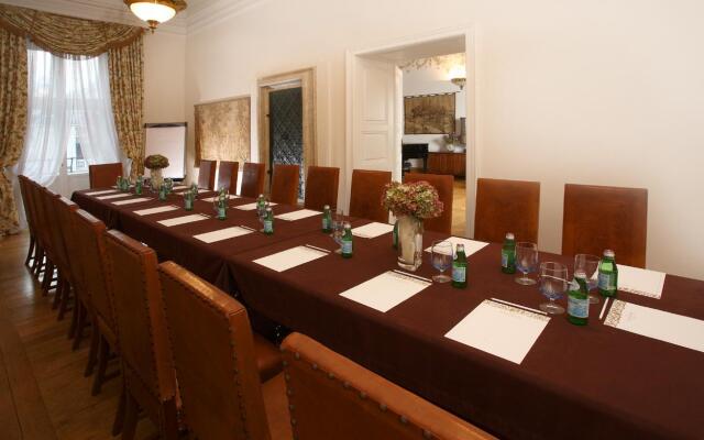 The Bonerowski Palace Boutique Hotel