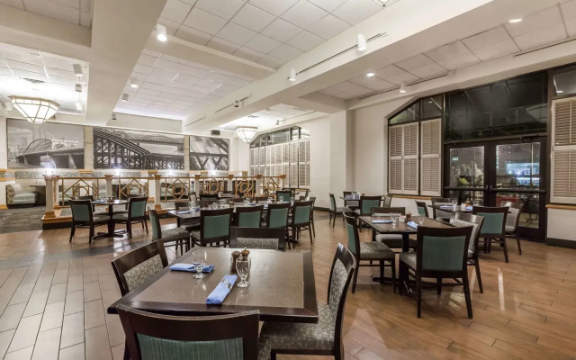 Courtyard by Marriott Pittsburgh University Center