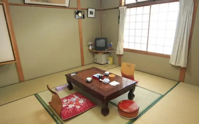 Akenoya
